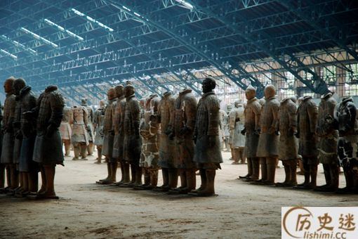 为什么看兵马俑一定要注意手机