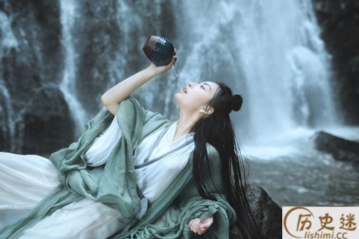 有哪些以女性为第一主角的武侠小说