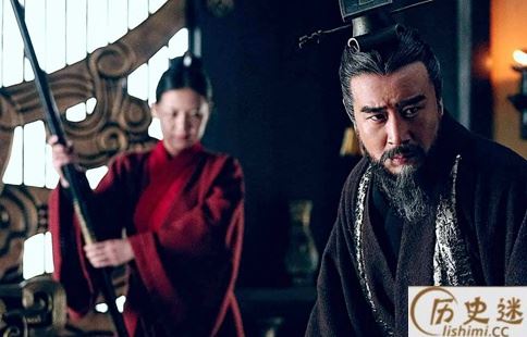 曹操在华容道被放走是谁决定的