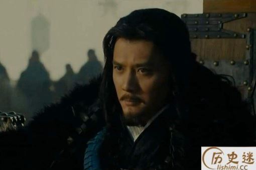 项羽和刘邦第一次见秦始皇是什么反应