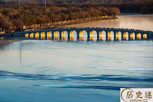 颐和园十七孔桥现金光穿洞奇景怎么回事