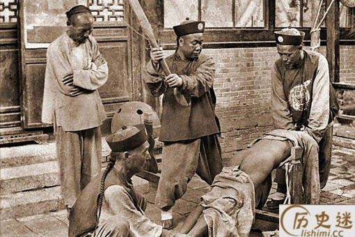 清宫太监打板子能把豆腐里面打碎外面却完好无损