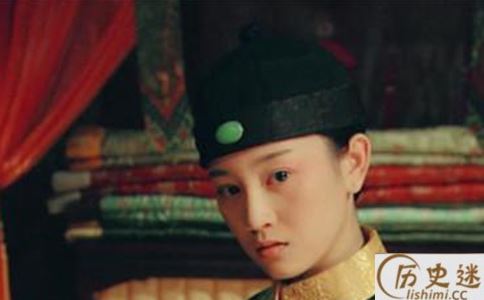 古时候珍妃为何喜欢穿男装