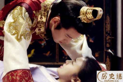 古代妃子是自己动吗