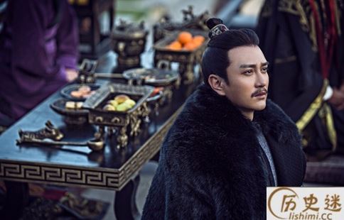 曹丕称帝以后是怎么处理曹植的