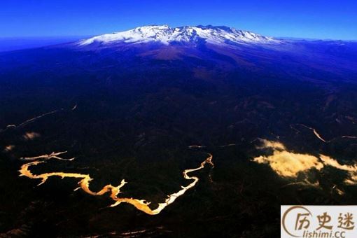 传说中国有快宝地,人死了后都往里面埋