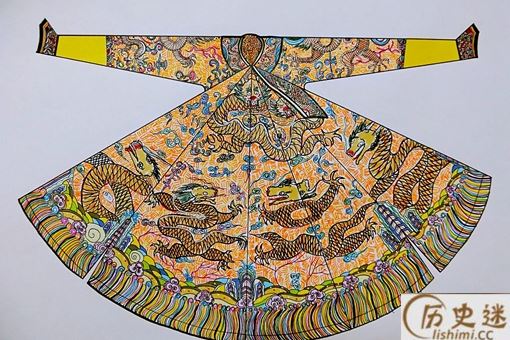 龙袍为什么是黄色的