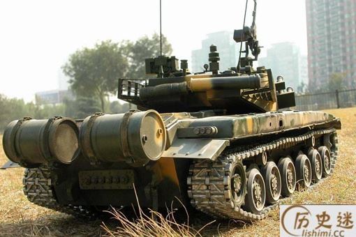 士兵在坦克里面是怎么解决内急问题的