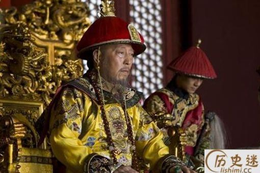 嘉庆即位时对太上皇乾隆有抵触心里吗