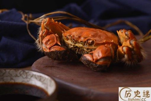 历史上第一个吃螃蟹的人是谁