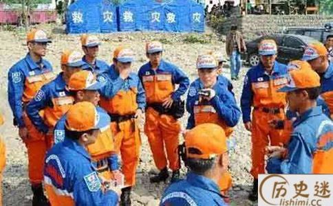 2008年5月16日:中国政府接受的第一个外国救援队伍