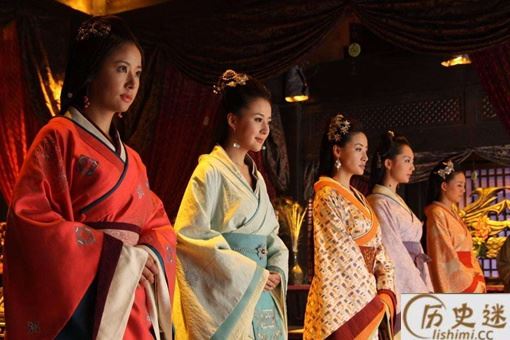 揭秘清朝宫女睡觉为什么不能仰面朝天