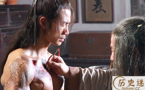 被外国人喜爱的文身最初竟然是一种犯人才有的"特权"