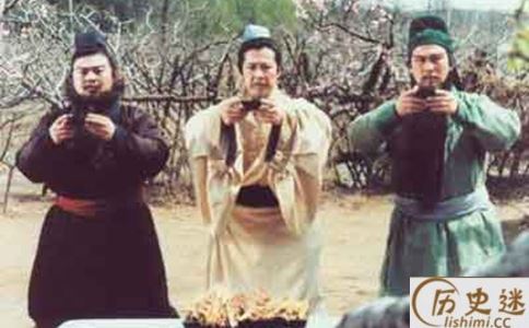 古代结拜为什么要喝血酒烧三把半香
