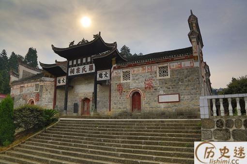 在中国的南方几乎每个村都有宗祠,而北方为什么却没有呢