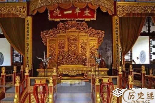 历史上洪秀全11年内只出过一次门是真的吗