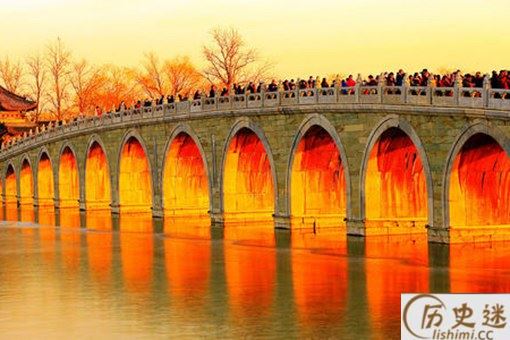 颐和园十七孔桥现金光穿洞奇景怎么回事
