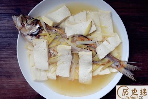 草木灰(灰培)豆腐真的是关羽发明的吗