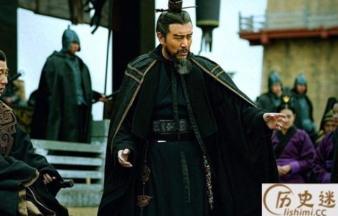 赤壁之战曹操手下四大谋士都在干嘛