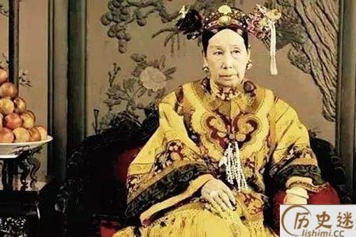 慈禧太后第一次坐火车就定下三个奇葩规定,真的是笑死人了!