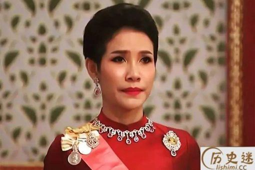泰国王妃诗妮娜私照被外泄为什么会被泄露