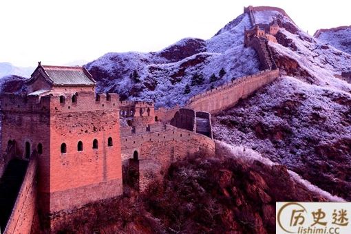 满清如果把长城向西修到乌拉尔山,向北修至西伯利亚,向东修到库页岛,能否阻挡住沙