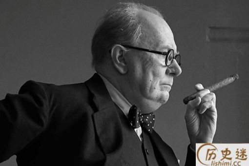 丘吉尔一生到底抽了多少支雪茄？