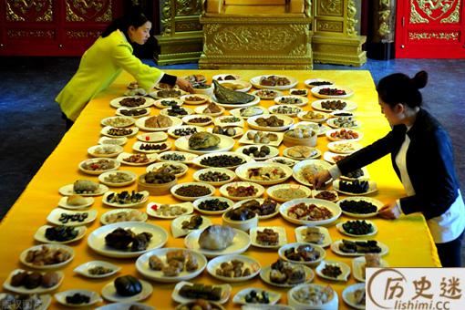 为什么皇帝吃饭不能超过三口