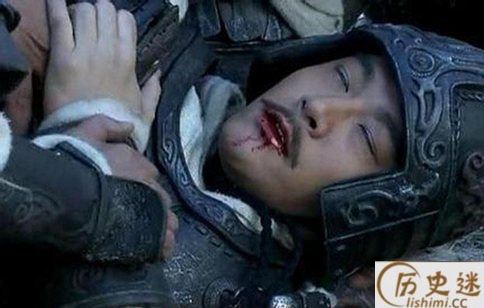 曹仁守住周瑜打跑关羽为曹操立下汗马功劳,曹仁到底有多厉害