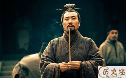 《三国演义》中刘备哭过几次