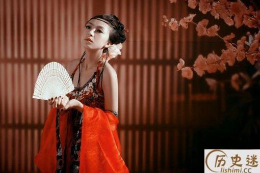 古人三妻四妾怎么行房