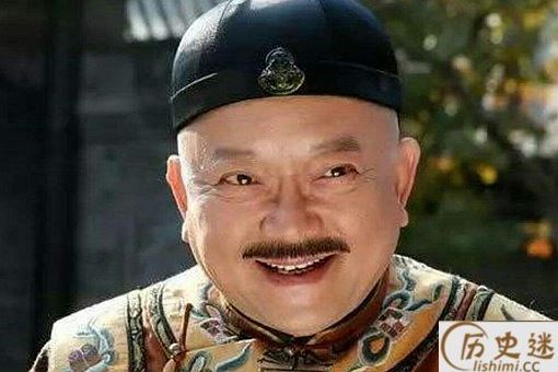 为什么和珅自称奴才而纪晓岚称臣？