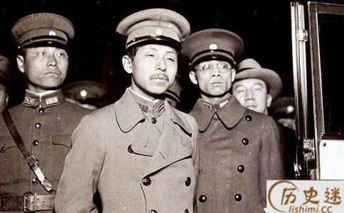 暴打过黄金荣的卢小嘉最后结局是什么