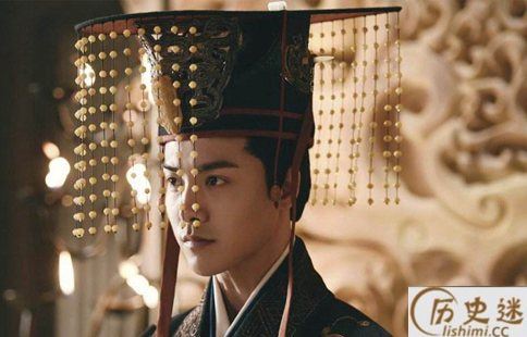 曹操把三个女儿都嫁给汉献帝是为什么