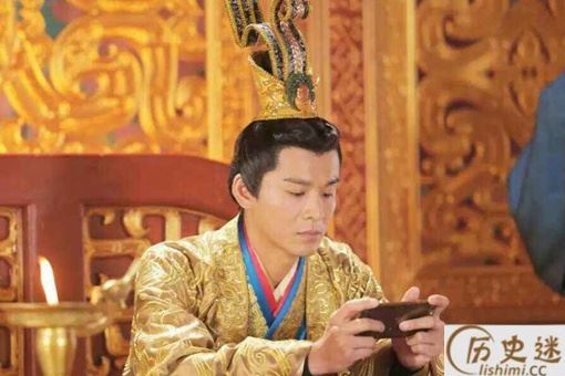 明英宗和楚怀王谁的骨气更加硬一些