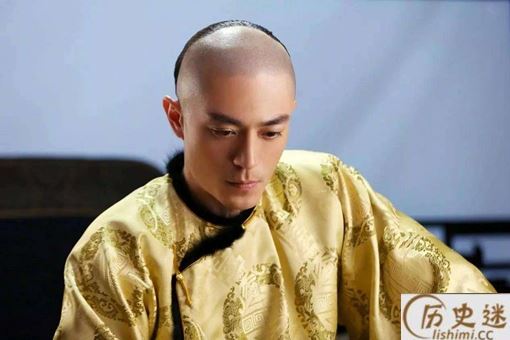 古代皇帝赏赐给大臣猪肘子,为什么大臣出门就扔了