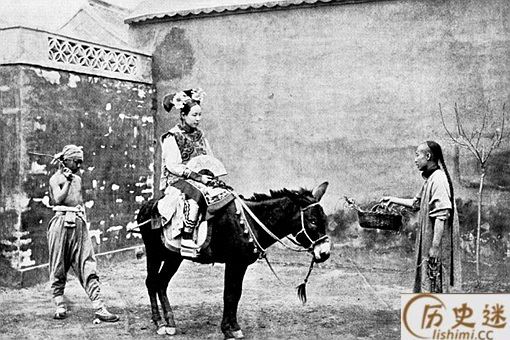 怎么看待女朋友是满族人我想分手这个事情