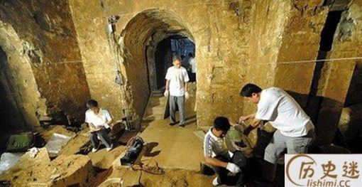 曹操墓中为什么会有女性尸骨