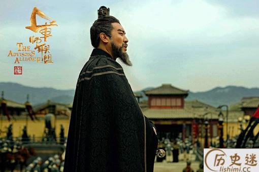 曹操不愧为一代枭雄,只用一招便测出司马仲达的野心