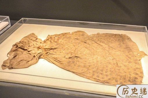 日本为何一直向中国索要辛追夫人的头发,中国又为何半根都不给