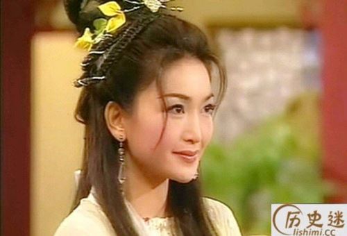 古装剧里面的妖怪为什么杀不了皇帝啊