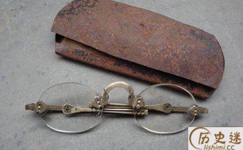 古人的眼镜长什么样子