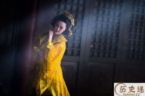 冷宫的妃子靠什么打发时间