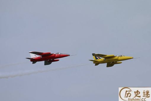 印度飞行员误降敌方机场,一句话化解尴尬