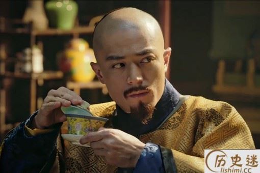 乾隆给大臣们赏赐猪肉,为何大臣们出宫就把猪肉扔掉了