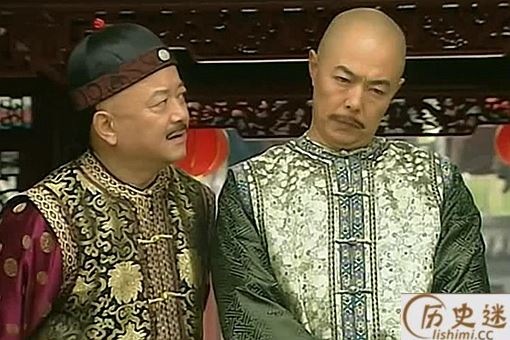 为什么和珅自称奴才而纪晓岚称臣？