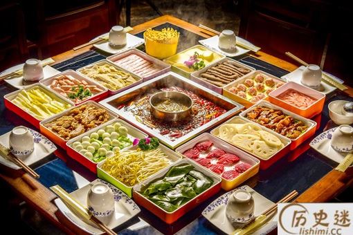 一张图看麻辣烫、火锅、串串香、关东煮、钵钵鸡、香锅、冒菜的区别