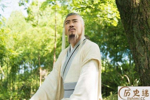 文王背姜子牙八百步,周朝就繁荣八百年