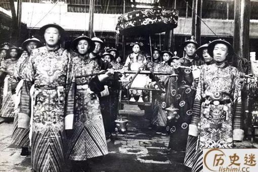 推珍妃投井的太监崔玉贵结局如何