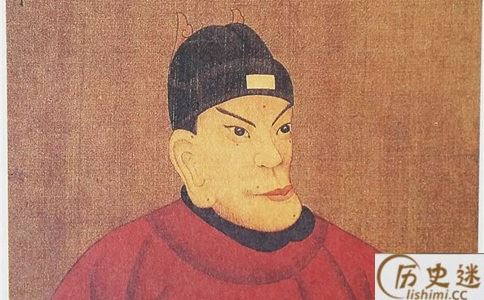 盘点历史上最胖的那些皇帝们,竟然有人直接把龙椅坐成两半